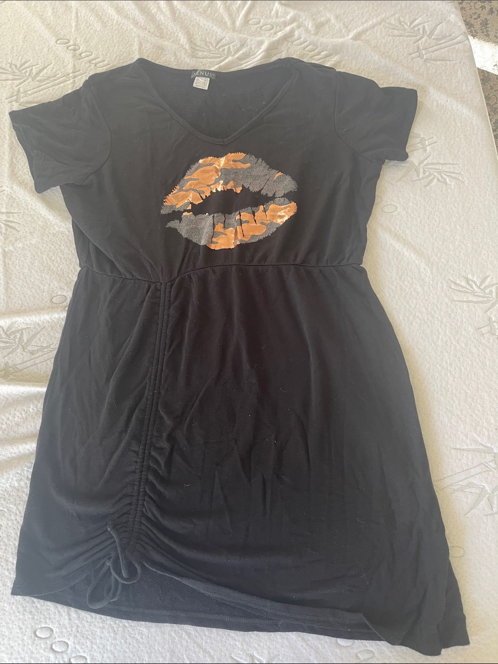 VENUS Black Graphic V-Neck Tee with Metallic Print